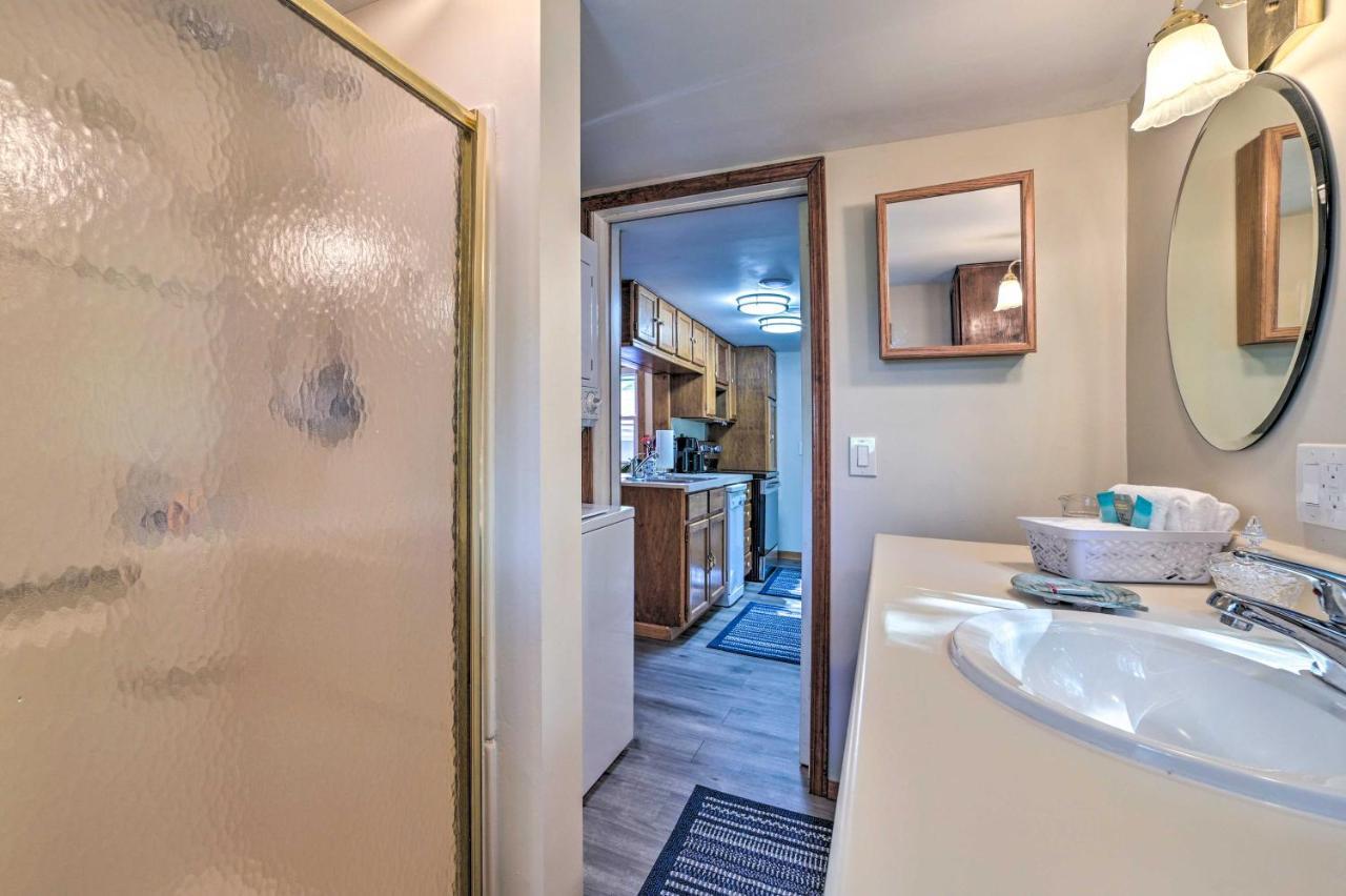 East Tawas Lakefront Getaway With Kayaks And Deck Zewnętrze zdjęcie